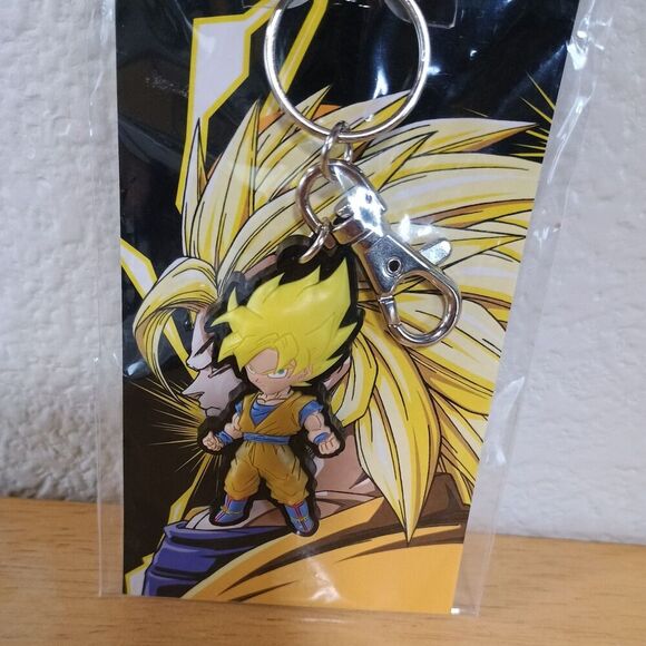 New Sealed Limited Edition Dragon Ball Z Goku Keychain Funimation - Picture 4 of 4